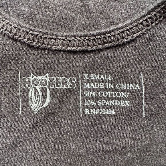 🔃Hooters Logo Waitress Uniform Tank Top - Picture 4 of 5